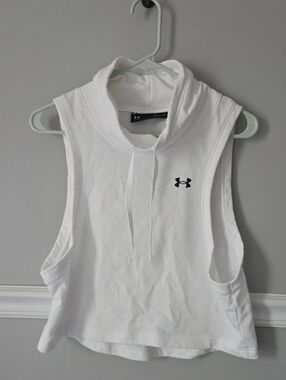 Under Armour White Sleeveless Hooded Crop Tank with Black Logo